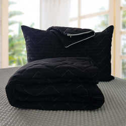 SÚPER OFERTA Compra tu protector de colchón negro y te obsequiamos 2 protectores de almohada